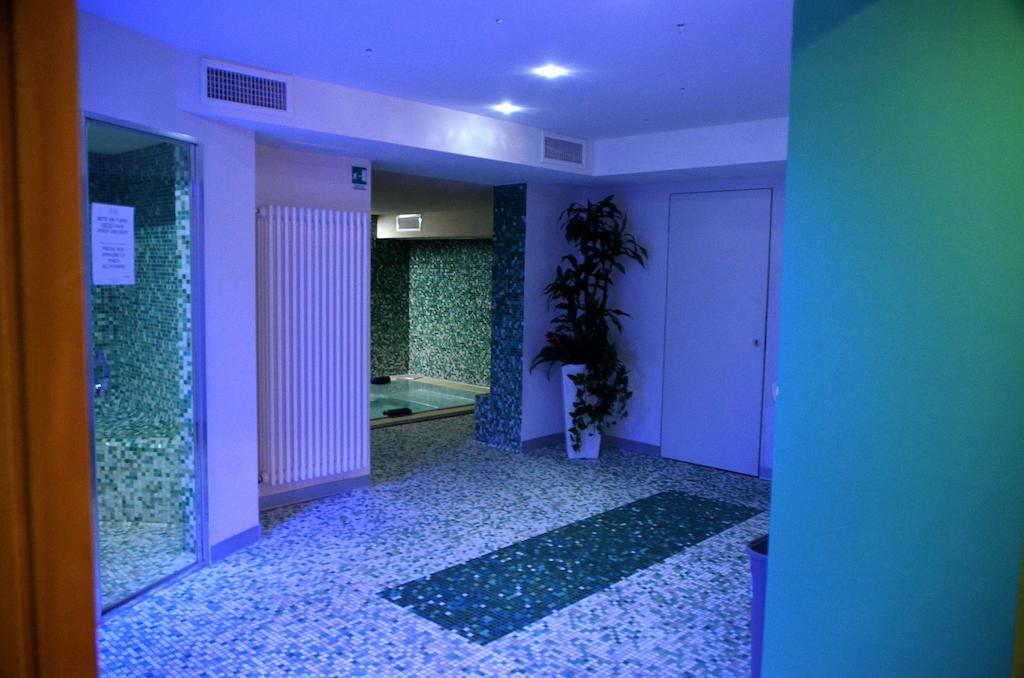 Hi Hotels Torbole - Pool & Spa Hotel Torbole Sul Garda