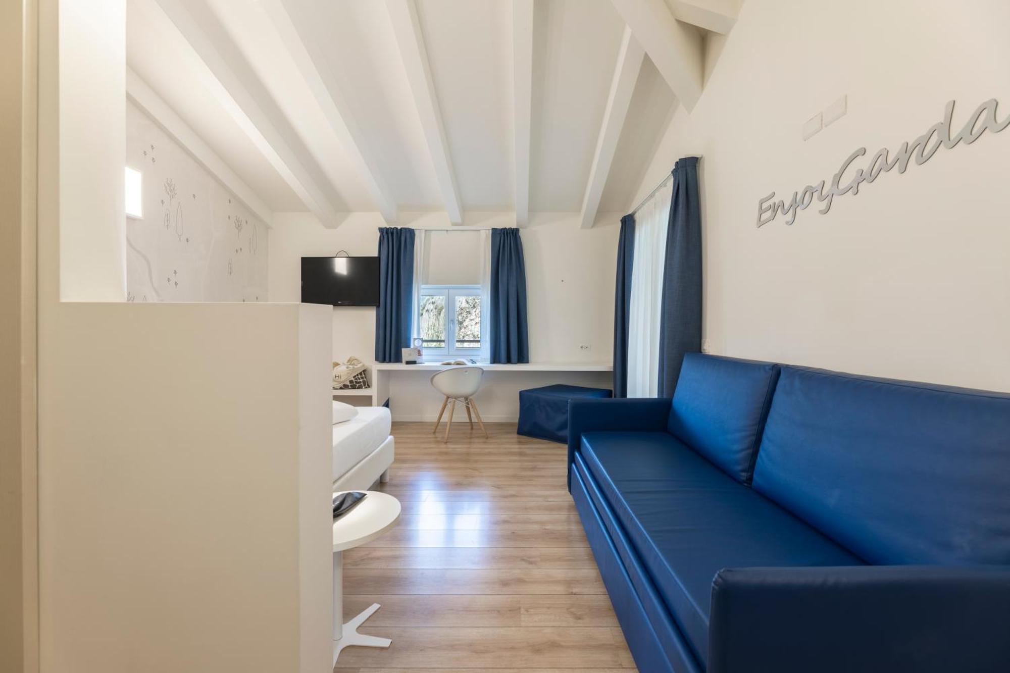 Hi Torbole - Pool & Hotel Torbole Sul Garda